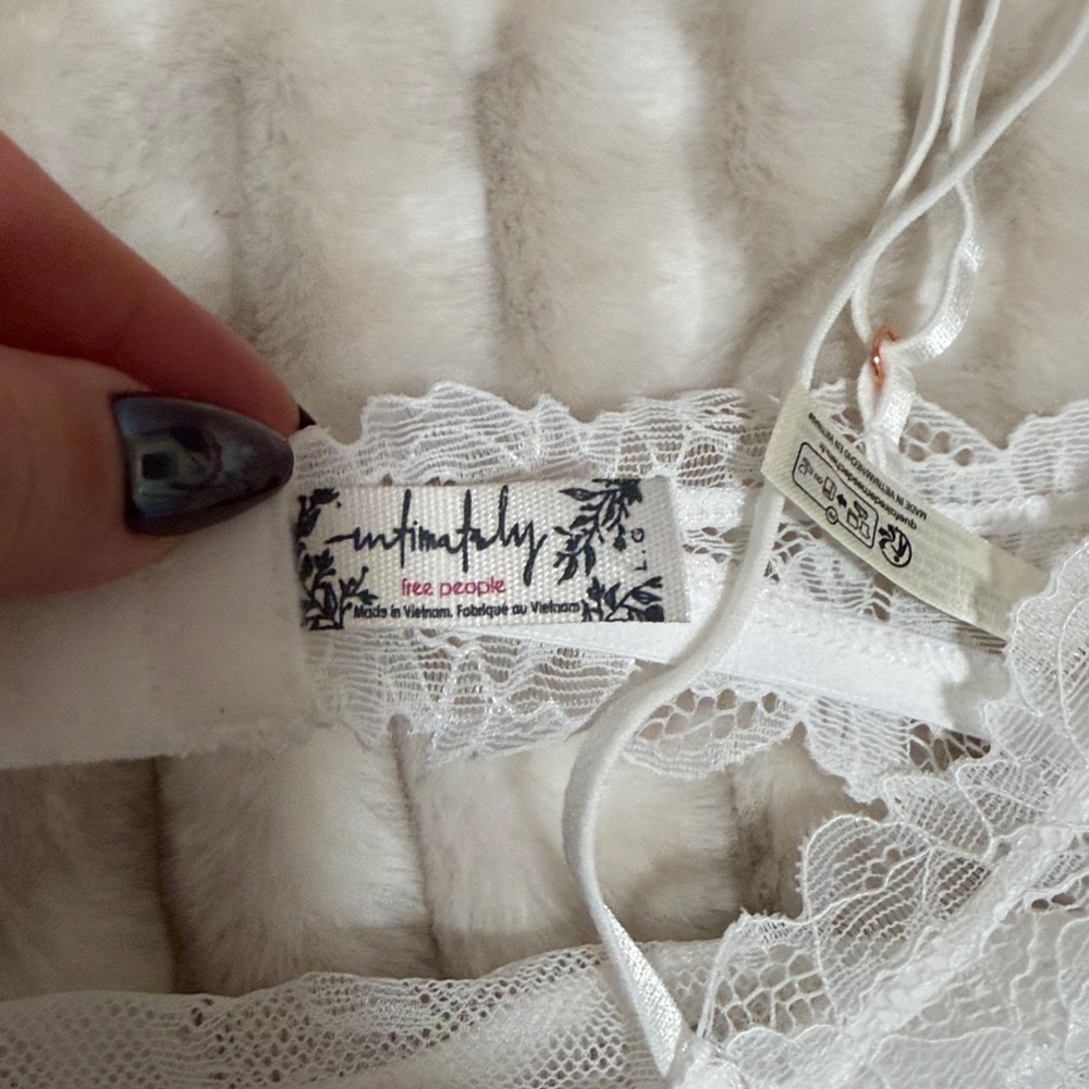 Free People White Lace Bandeau - Picture 3 of 4